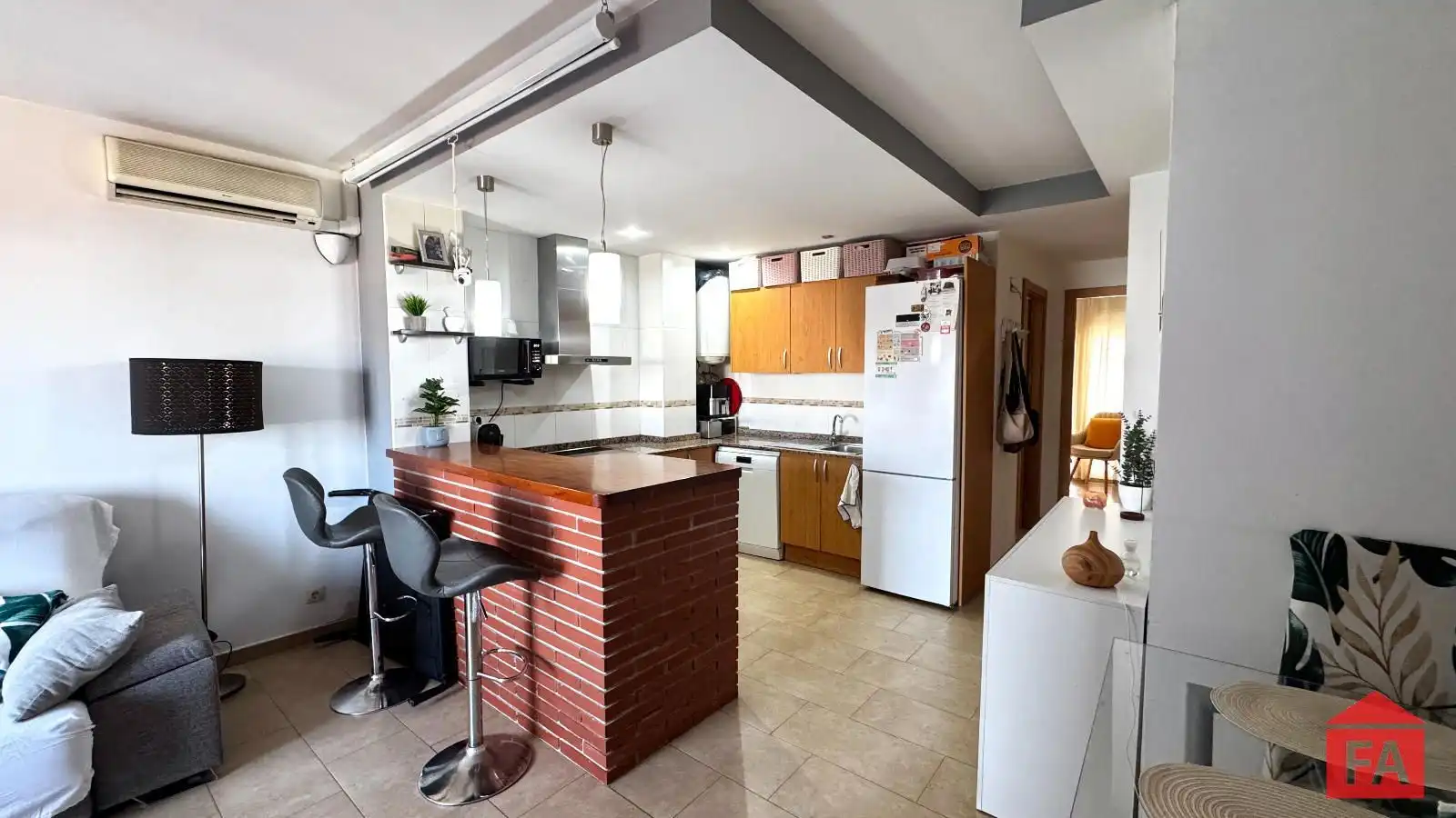 Kitchen of Attic for sale in El Vendrell  with Air Conditioner, Terrace and Storage room