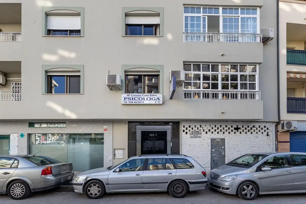 Vista exterior de Pis en venda en Motril amb Aire condicionat
