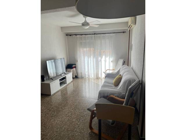 Piso en Venta en Calle CANOVAS DEL CASTILLO en Carolinas Altas