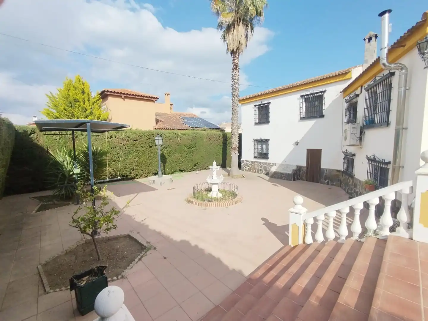 Chalet con piscina en venta en Calle de la Adelfa