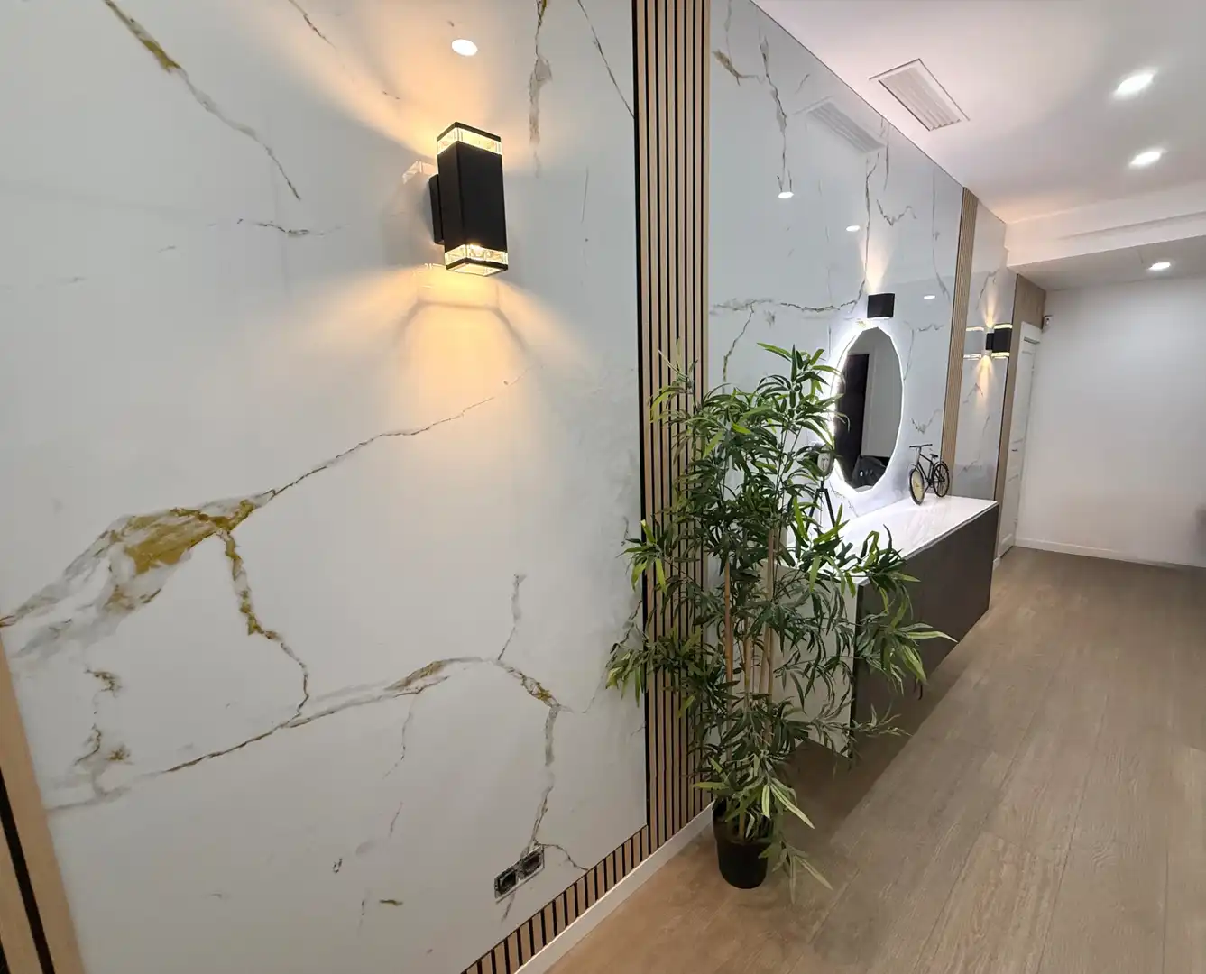 Badezimmer von Geschaftsraum zum Verkauf in Barcelona mit Klimaanlage und Heizung