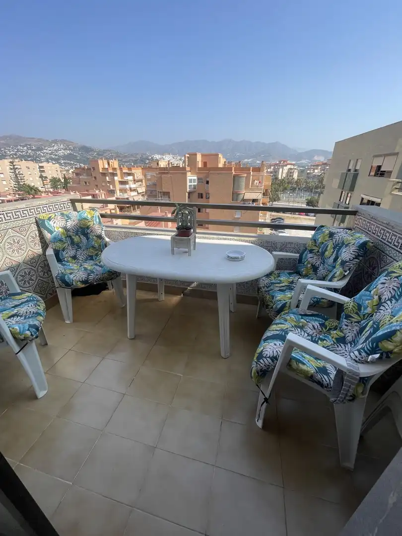 Terrasse von Wohnung zur Miete in Salobreña mit Terrasse, Schwimmbad und Möbliert