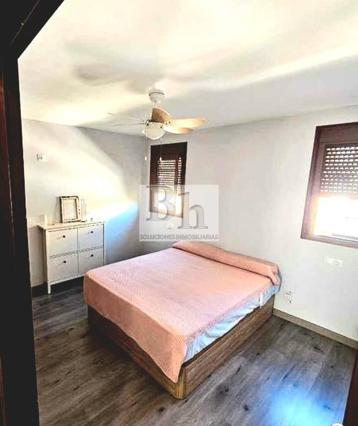 Bedroom of Flat for sale in Málaga Capital  with Air Conditioner