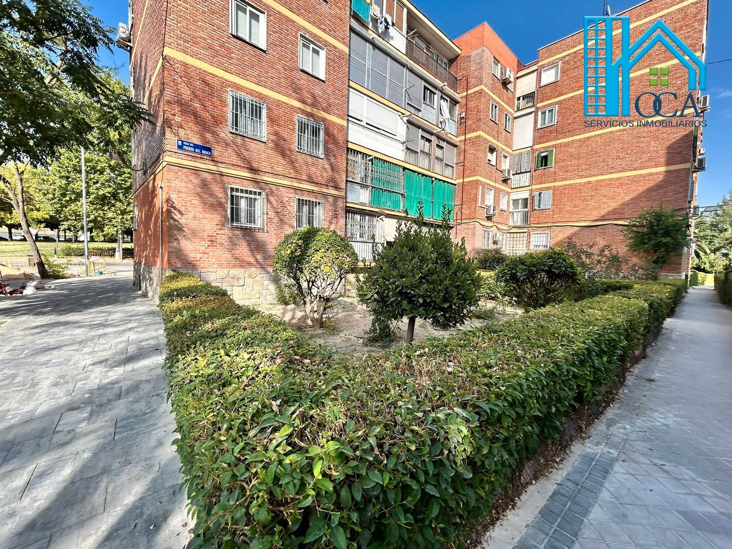 Exterior view of Flat for sale in  Madrid Capital  with Terrace, Storage room and Furnished
