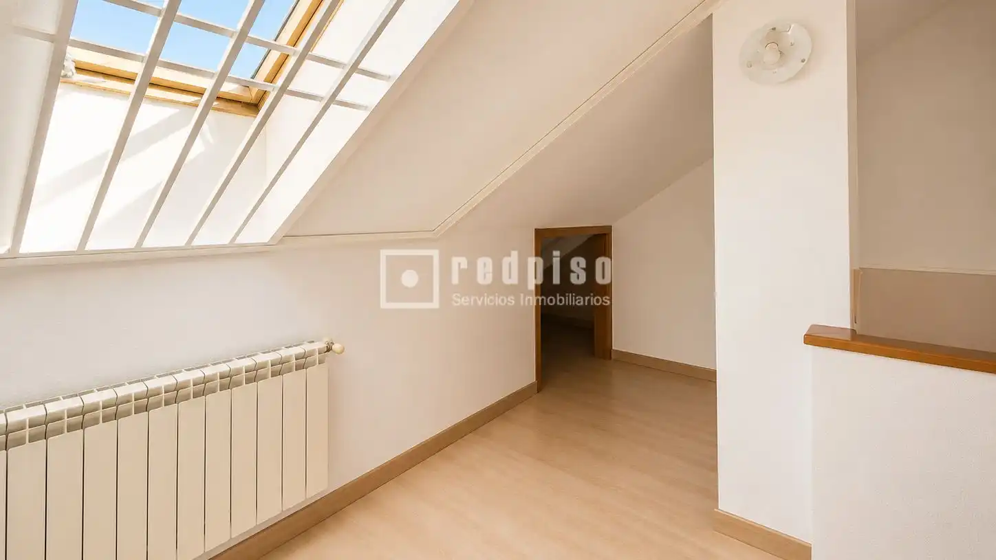 Bedroom of Houses for sale in Seseña  with Air Conditioner, Heating and Terrace