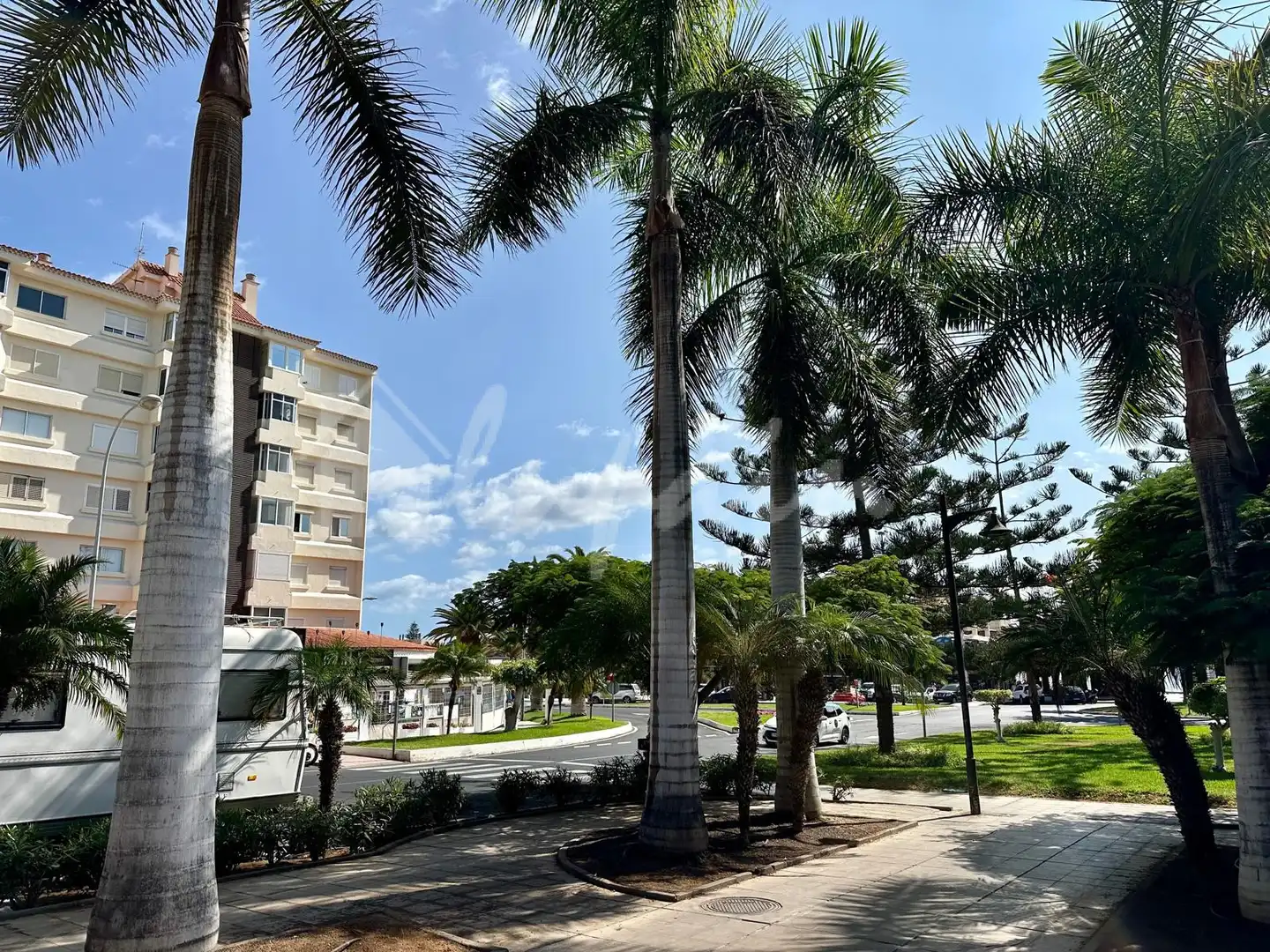Vista exterior de Apartamento en venta en Arona