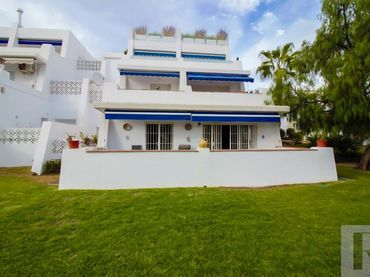 Wohnung zum Verkauf in Calle   LAS ACACIAS  (A) Es: Pl: Pt: CJTO SOL Y PAZ BL II
