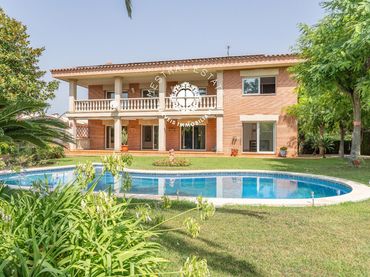 Xalet amb piscina en venda a MIGUEL ANGEL