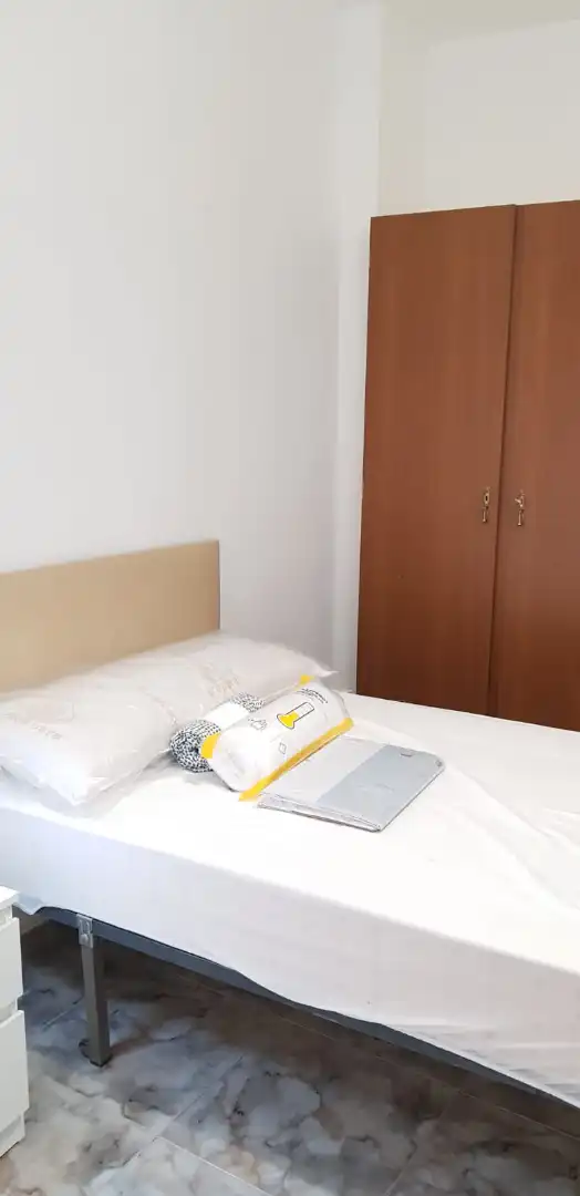 Habitación de Piso de alquiler en Albacete con Calefacción, Amueblado y Horno