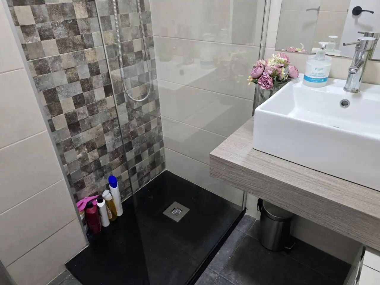 Baño de Dúplex en venta en Terrassa con Aire acondicionado, Calefacción y Parquet