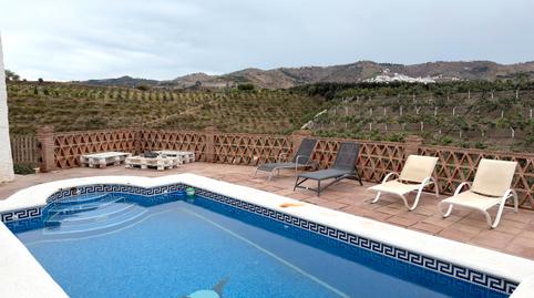Photo 3 of Country house to rent in Benamocarra, Málaga