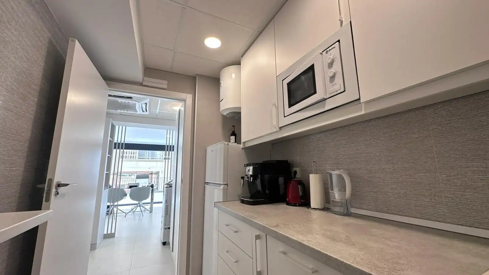 Cocina de Local en venta en Elche / Elx con Aire acondicionado