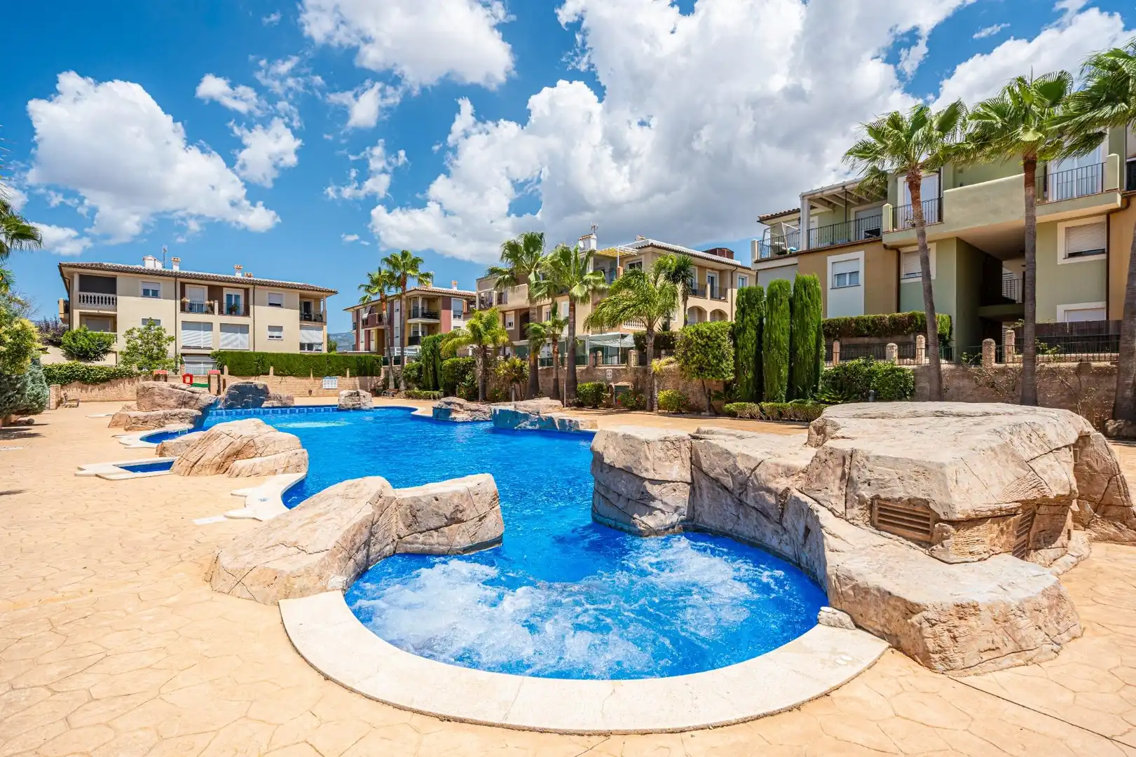 Piscina de Ático en venta en Marratxí con Aire acondicionado, Calefacción y Terraza