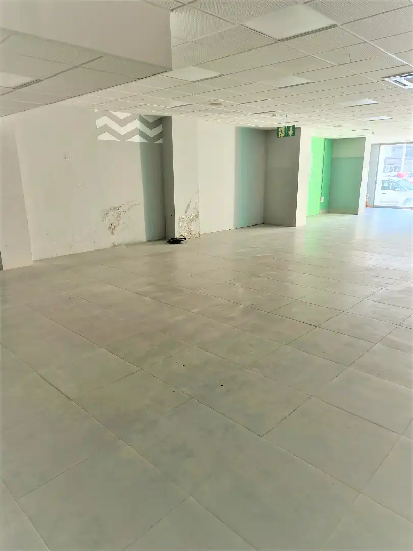 Gewerbefläche zum Verkauf in Carrer Sant Joan de Mata 3, imagen 7
