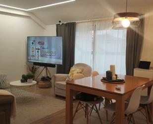 Sala d'estar de Apartament en venda en Sanxenxo amb Aire condicionat i Terrassa