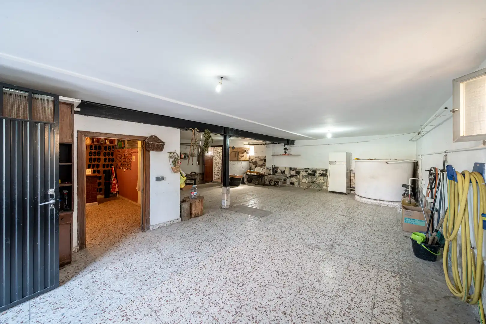 Casa aparellada amb jardí en venda a Calle de San José, imagen 34