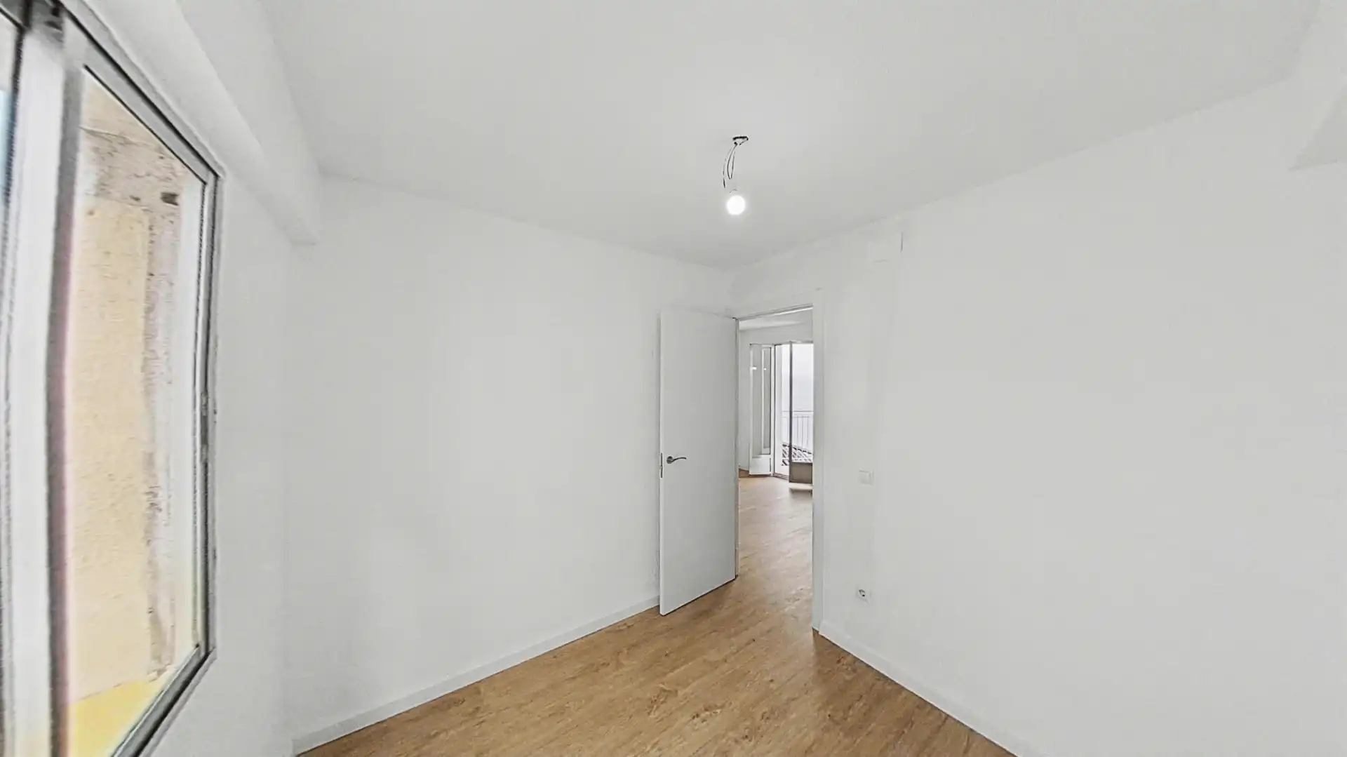 Bedroom of Flat for rent in Madrid  with Oven and Pets allowed