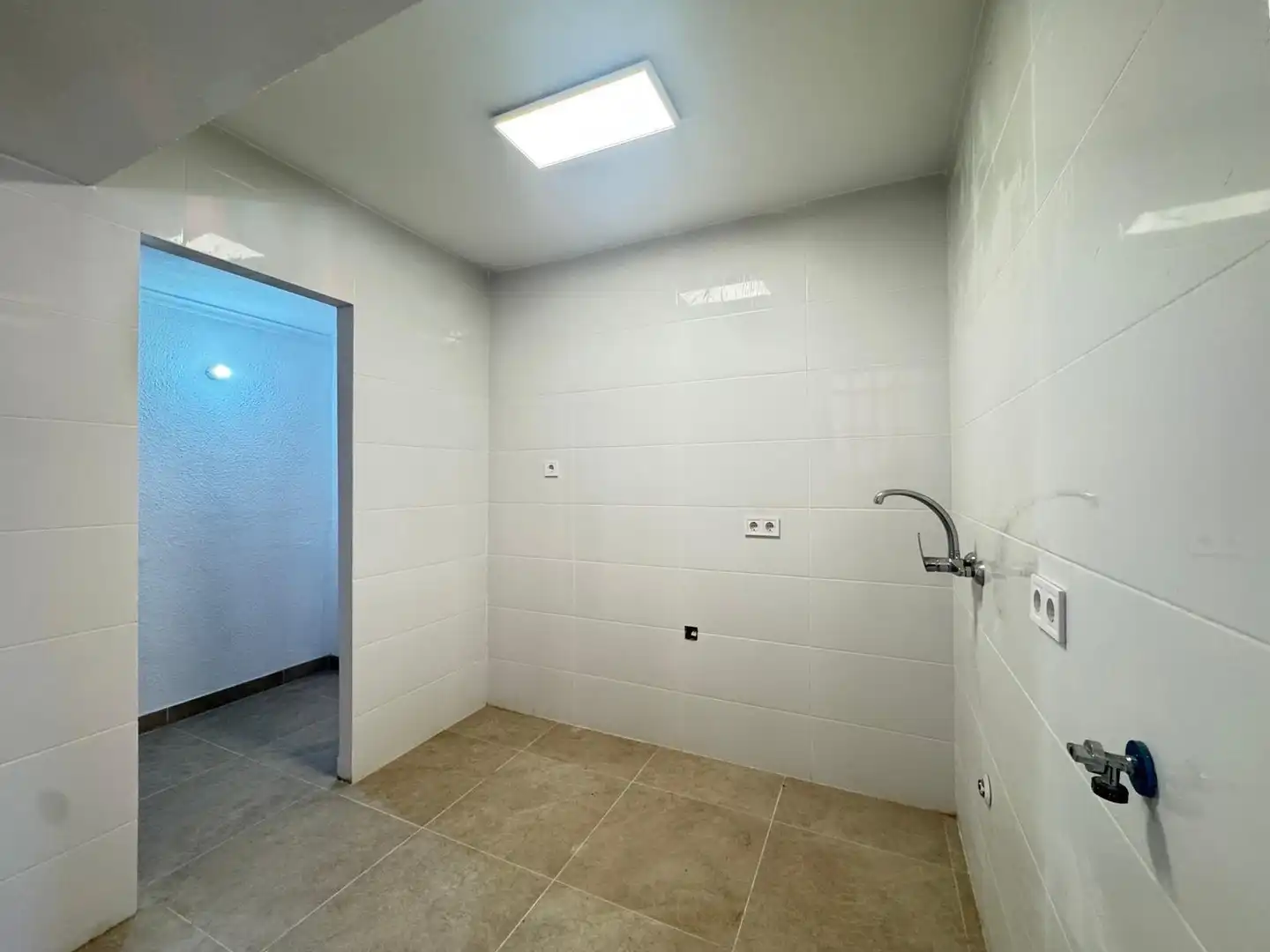 Badezimmer von Erdgeschoss zum Verkauf in Alicante / Alacant