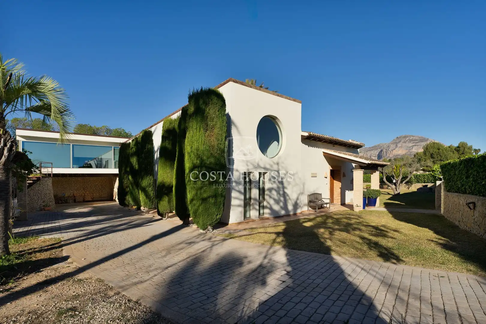 Vista exterior de Casa o xalet en venda en Jávea / Xàbia amb Aire condicionat, Jardí privat i Terrassa
