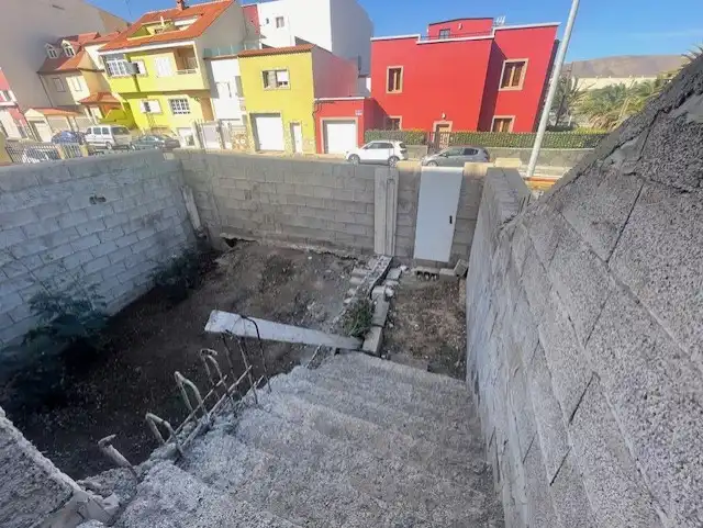 Casa adosada en venta en Calle el Sirinoque, Sardina