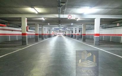 Building for sale in Ensanche Centro - Puerto
