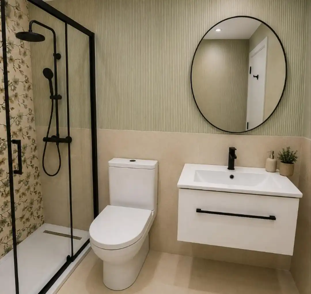 Baño de Casa o chalet de alquiler en Torrelavega  con Calefacción, Terraza y Amueblado