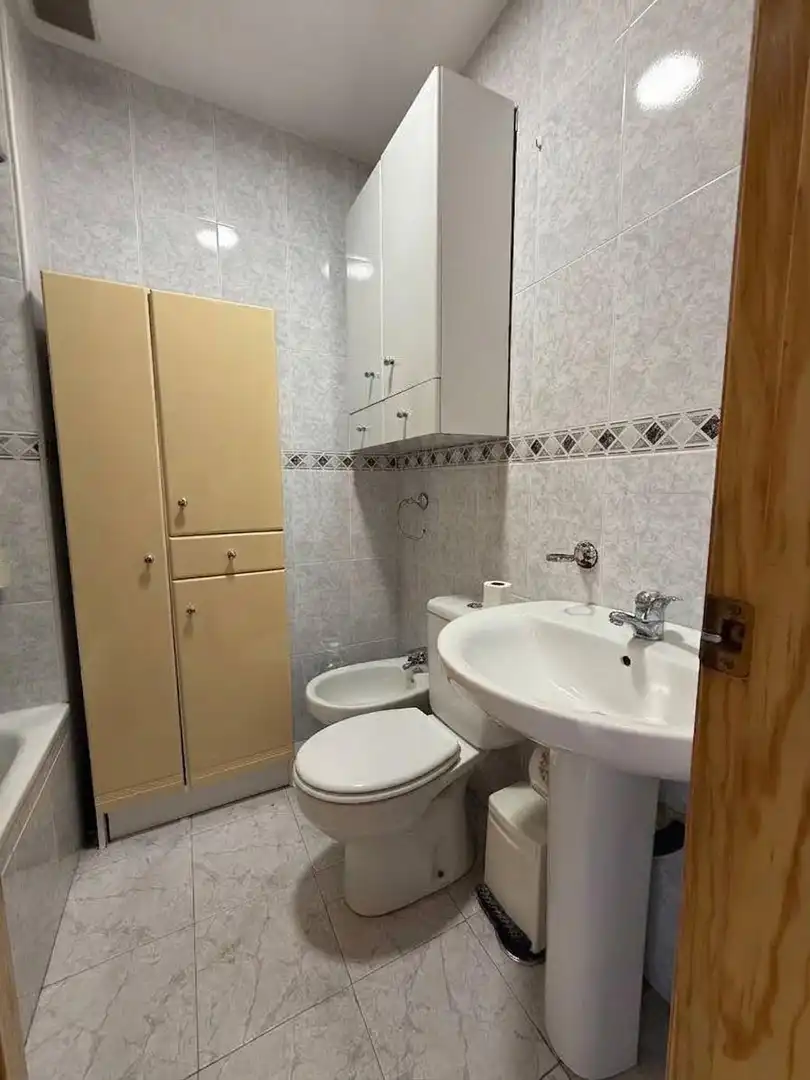 Flat for rent in Avenida BLAS DE OTERO, 10, Maracena