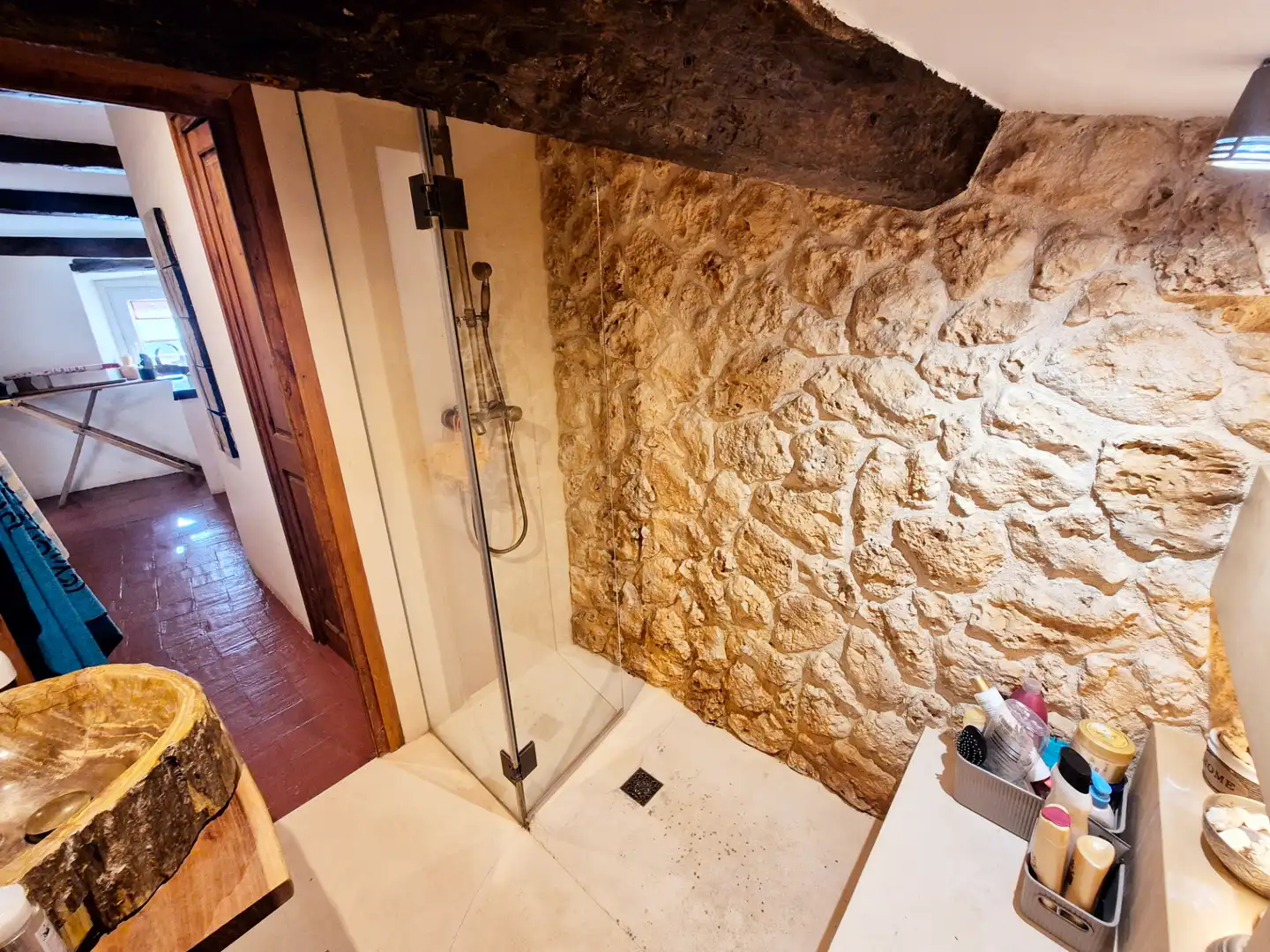 Baño de Finca rústica en venta en Santa Eulàlia de Ronçana con Aire acondicionado, Calefacción y Jardín privado