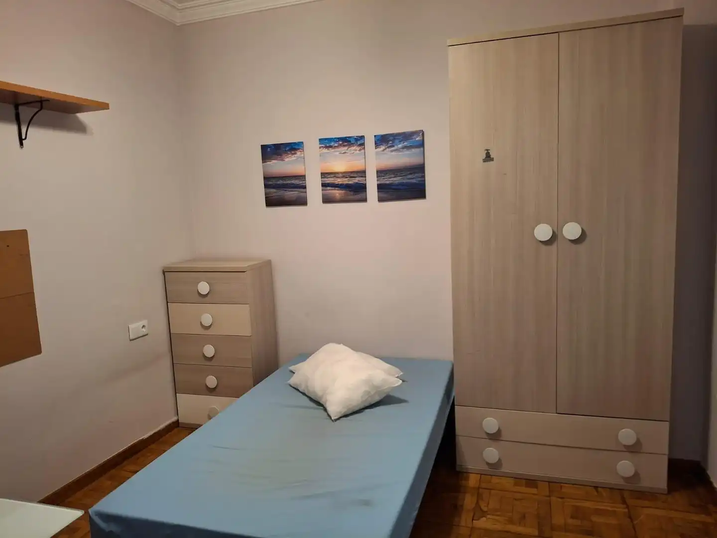 Schlafzimmer von Wohnung zur Miete in Ourense Capital 