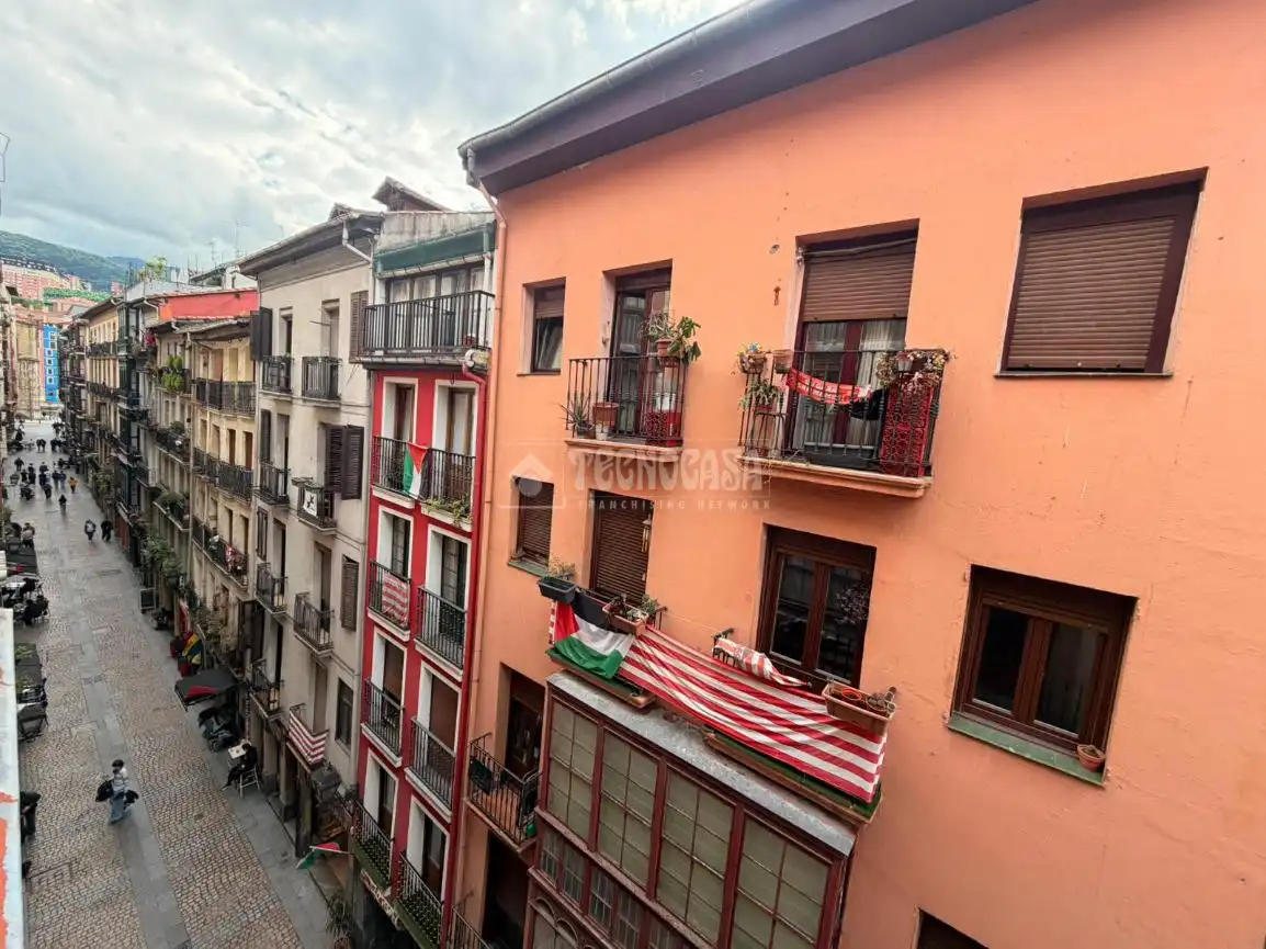 Terraza de Piso en venta en Bilbao  con Calefacción