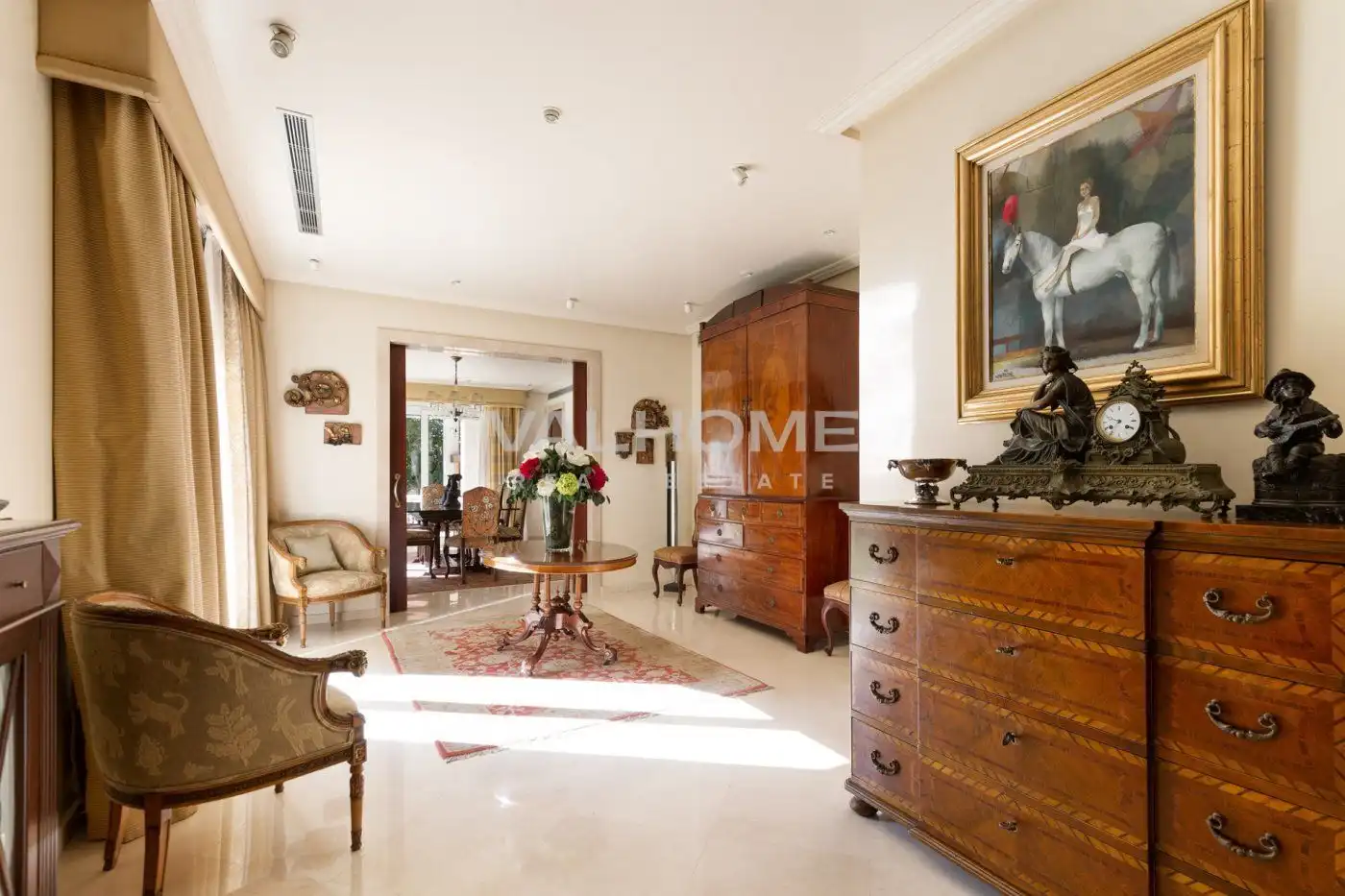 Sala de estar de Casa o chalet en venta en Sant Cugat del Vallès con Aire acondicionado, Calefacción y Jardín privado