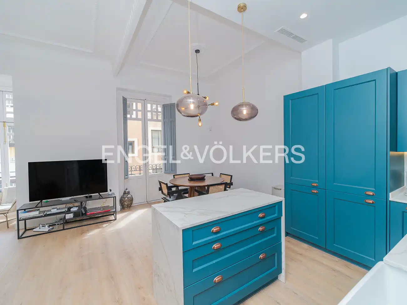 Cocina de Piso en venta en Alicante / Alacant con Aire acondicionado, Calefacción y Balcón