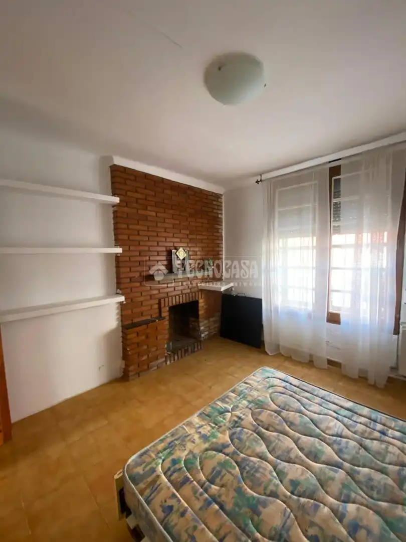Habitación de Casa adosada en venta en Cariñena