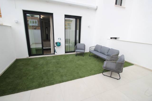 Piso en Alquiler en CATALUÑA en Los Castillejos - La Trinidad