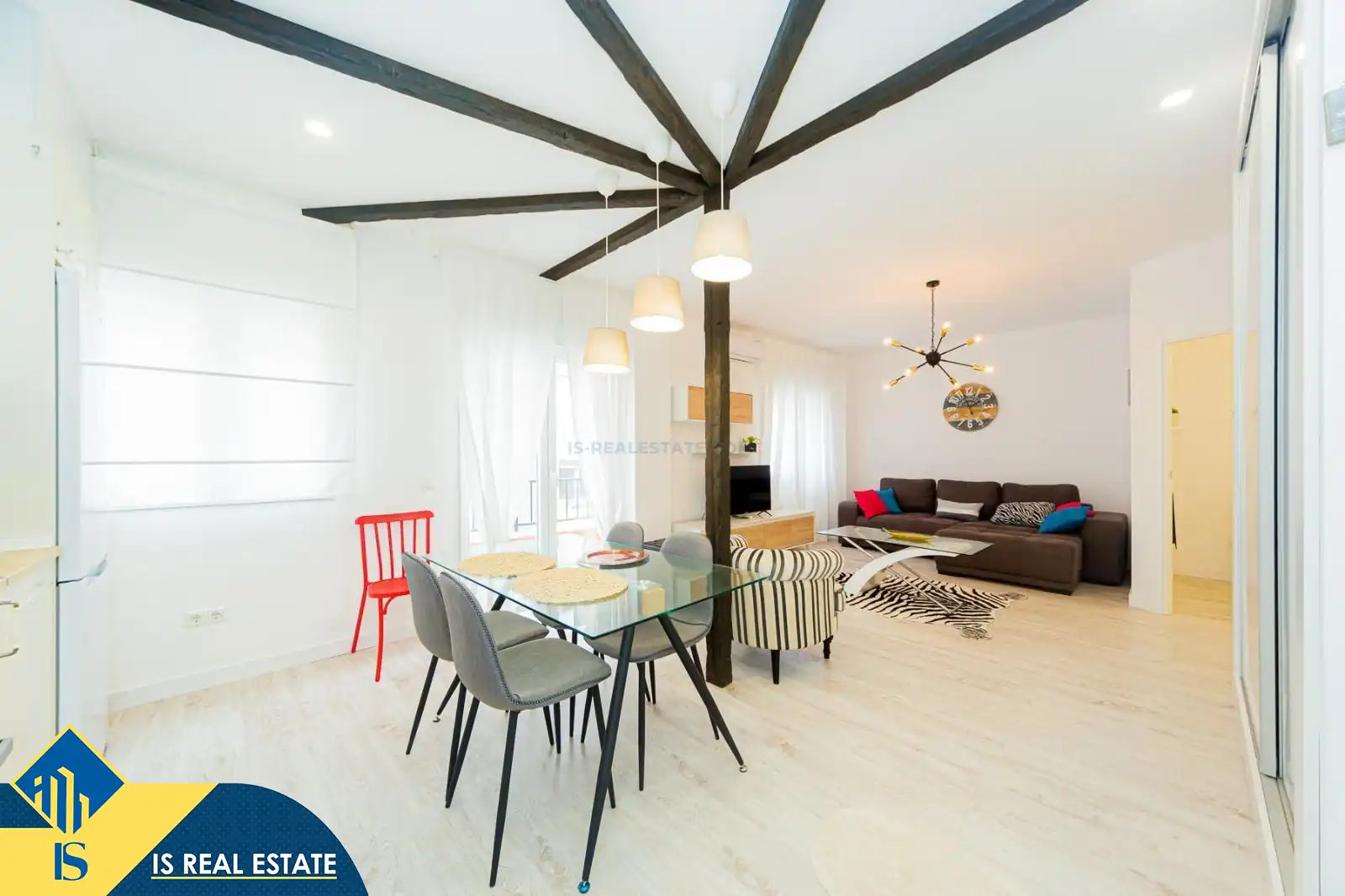Apartament amb ascensor en venda a Centro