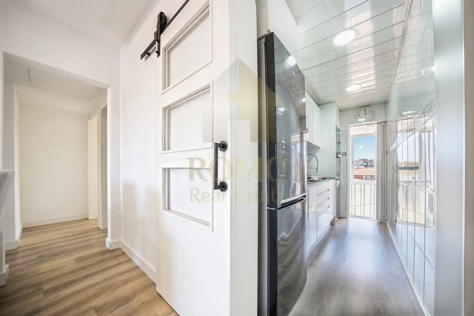 Cocina de Piso en venta en Santa Perpètua de Mogoda con Calefacción, Parquet y Balcón