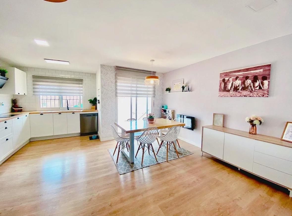 Dining room of Single-family semi-detached for sale in Torredembarra  with Heating, Private garden and Terrace