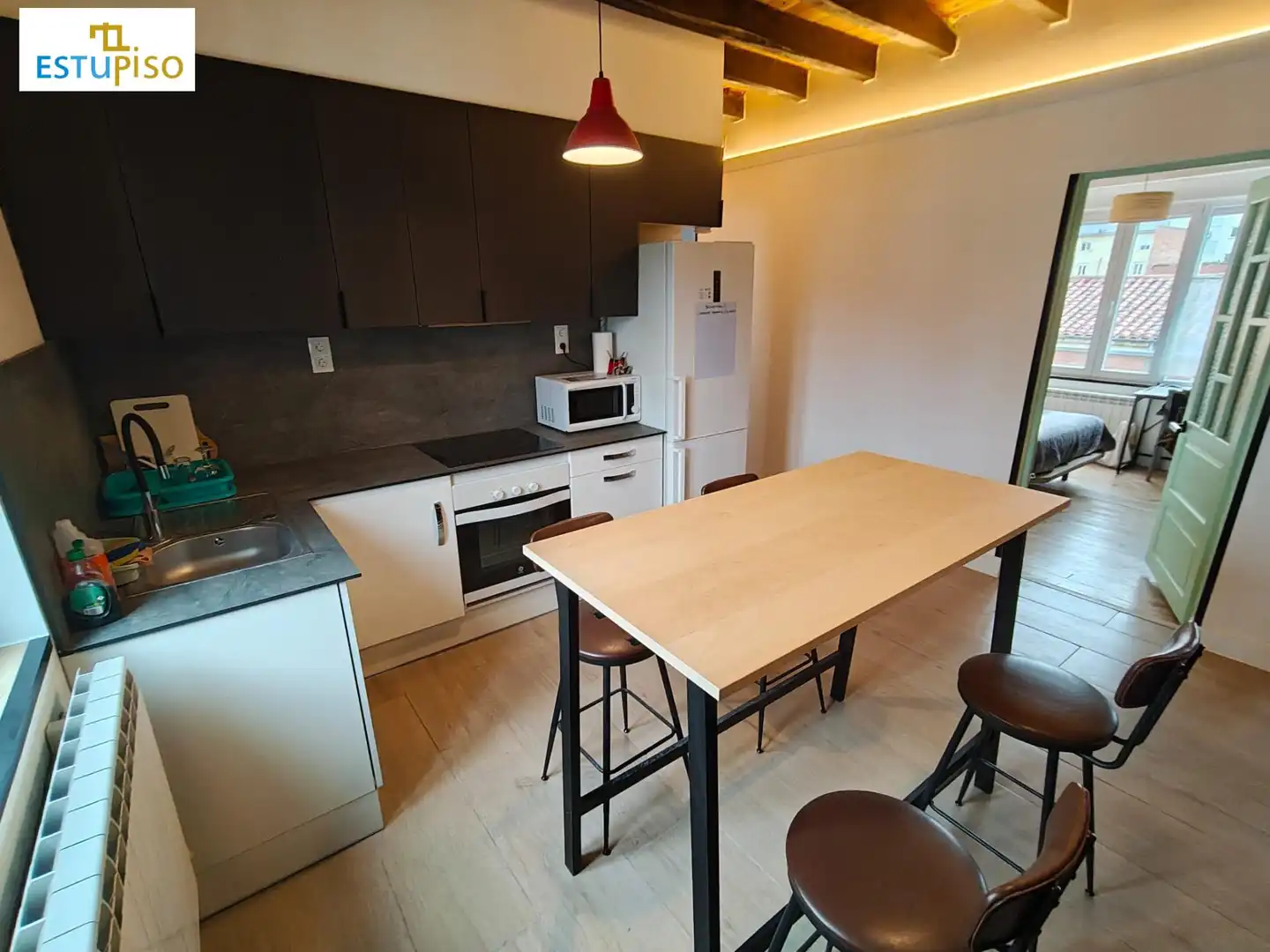 Cocina de Piso en venta en León Capital  con Calefacción y Amueblado