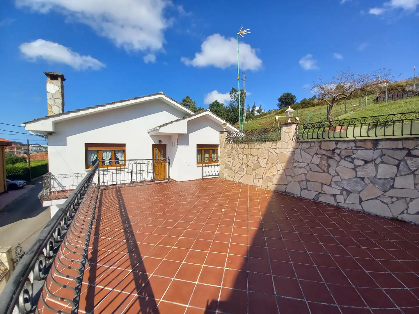 Casa con jardín en venta en Lugar Castro, imagen 9