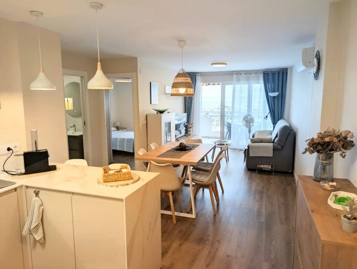 Appartement compact avec terrasse à louer à CIBELES