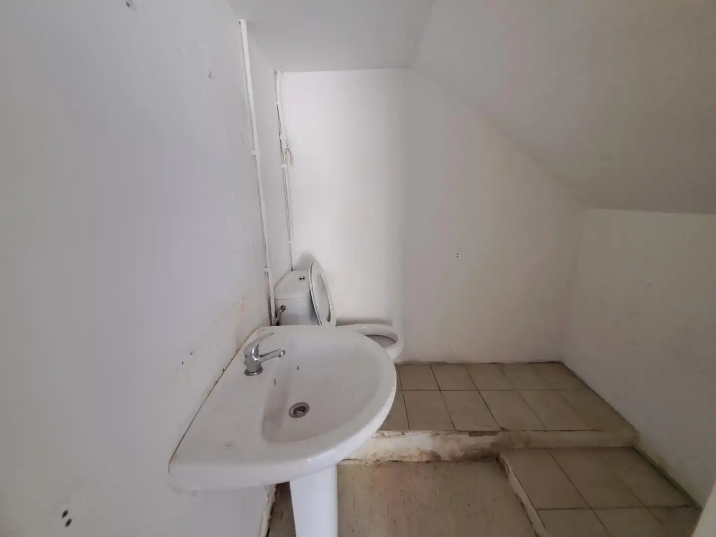 Bathroom of Commercial properties for rent in Mollerussa