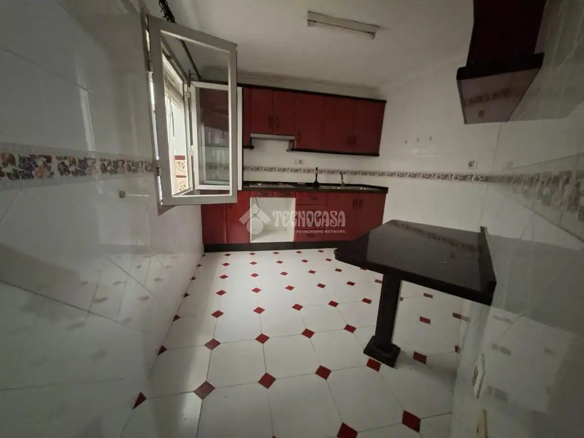 Kitchen of Houses for sale in Montilla