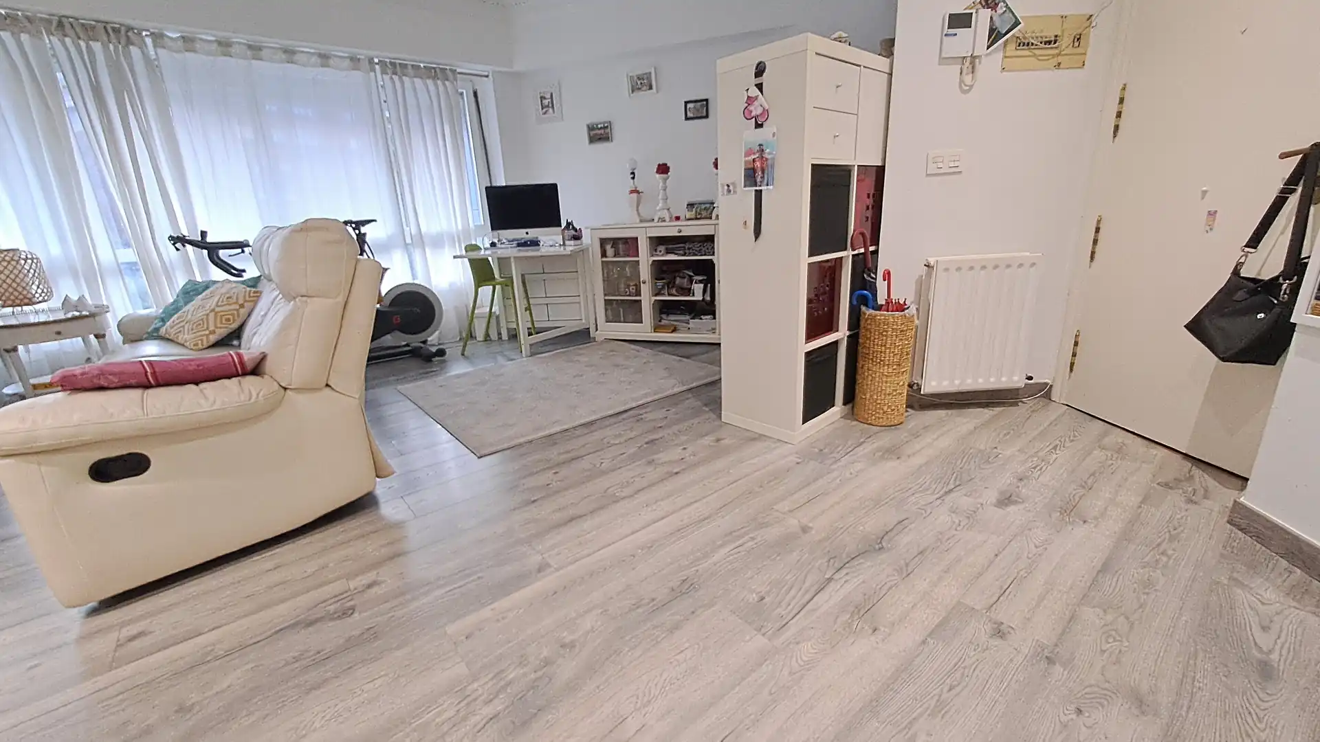 Wohnzimmer von Wohnung zum Verkauf in Bilbao  mit Heizung und Möbliert