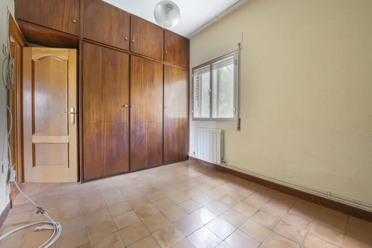 Bedroom of Flat for sale in Madrid  with Air Conditioner, Heating and Terrace
