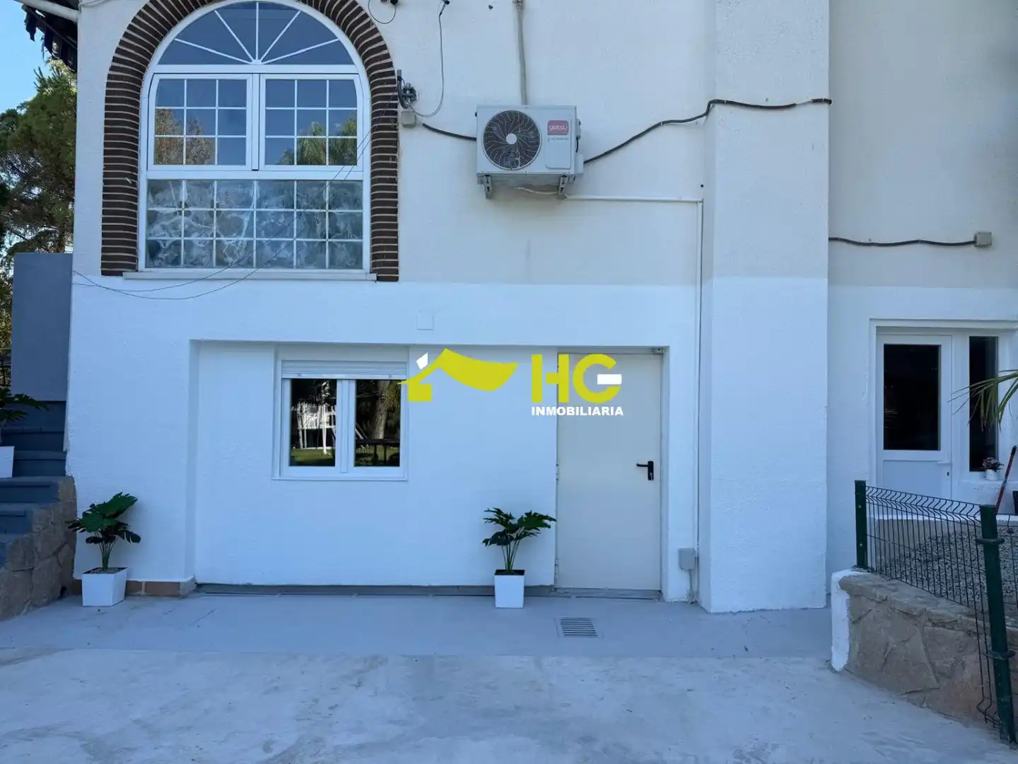 Vista exterior de Estudio de alquiler en Villaviciosa de Odón con Calefacción y Amueblado