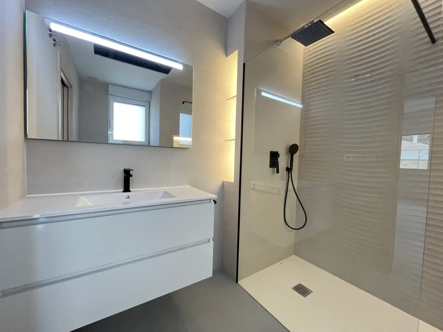 Badezimmer von Haus oder Chalet zum Verkauf in Abanilla mit Heizung und Internet