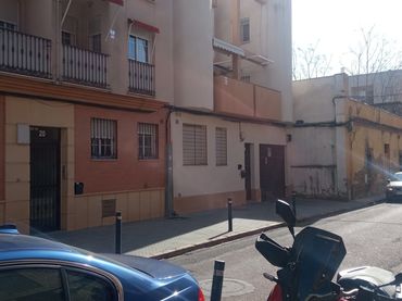 Pis amb ascensor en venda a Calle JOAQUIN SAMA NAHARRO