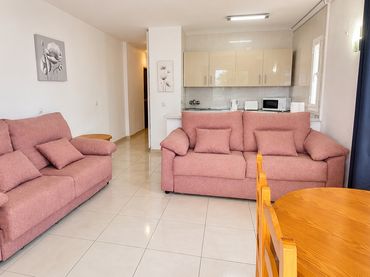 Apartamento con piscina en venta en Avenida Gamonal 7