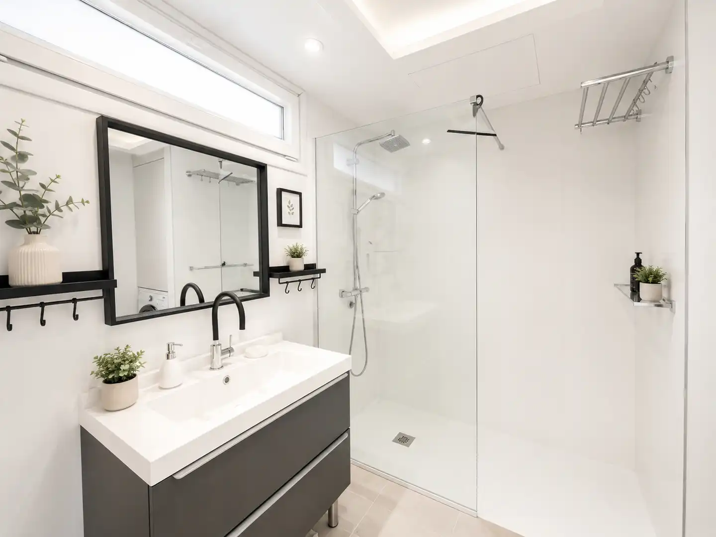 Baño de Piso en venta en Benalmádena con Aire acondicionado, Terraza y Amueblado