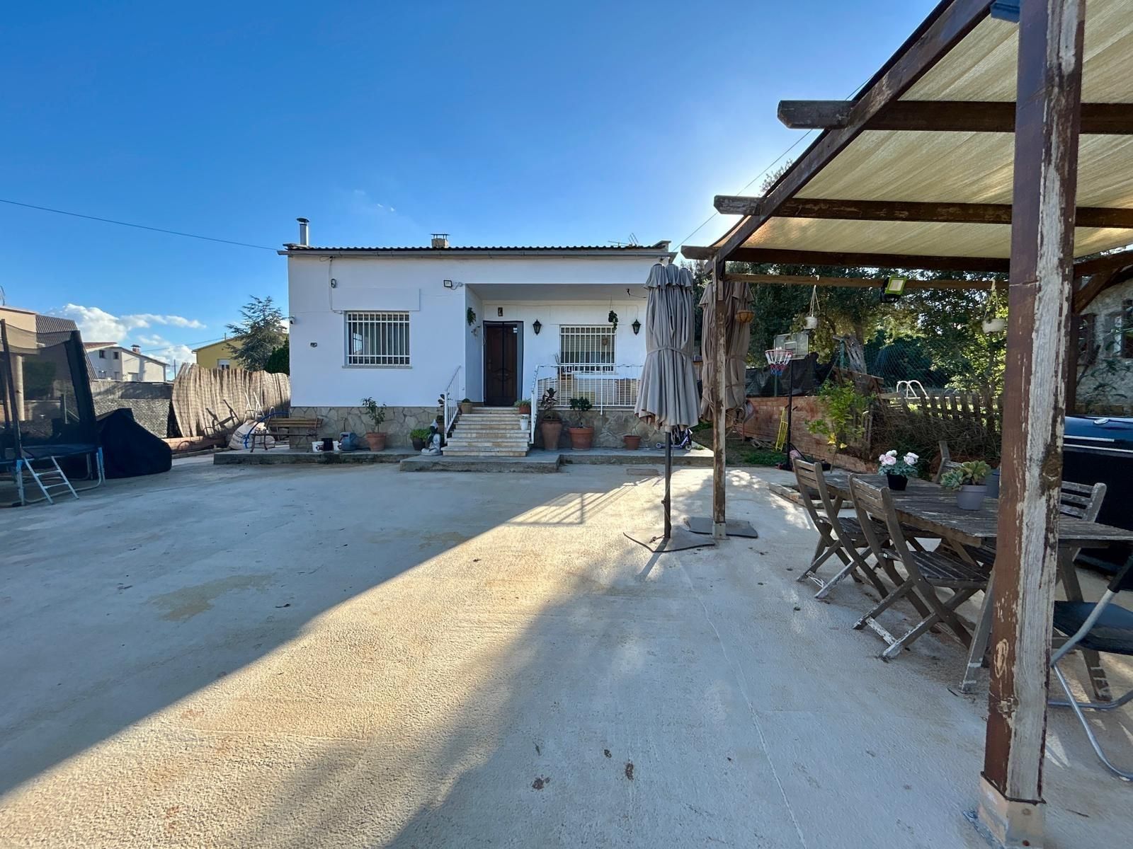 House or chalet for sale